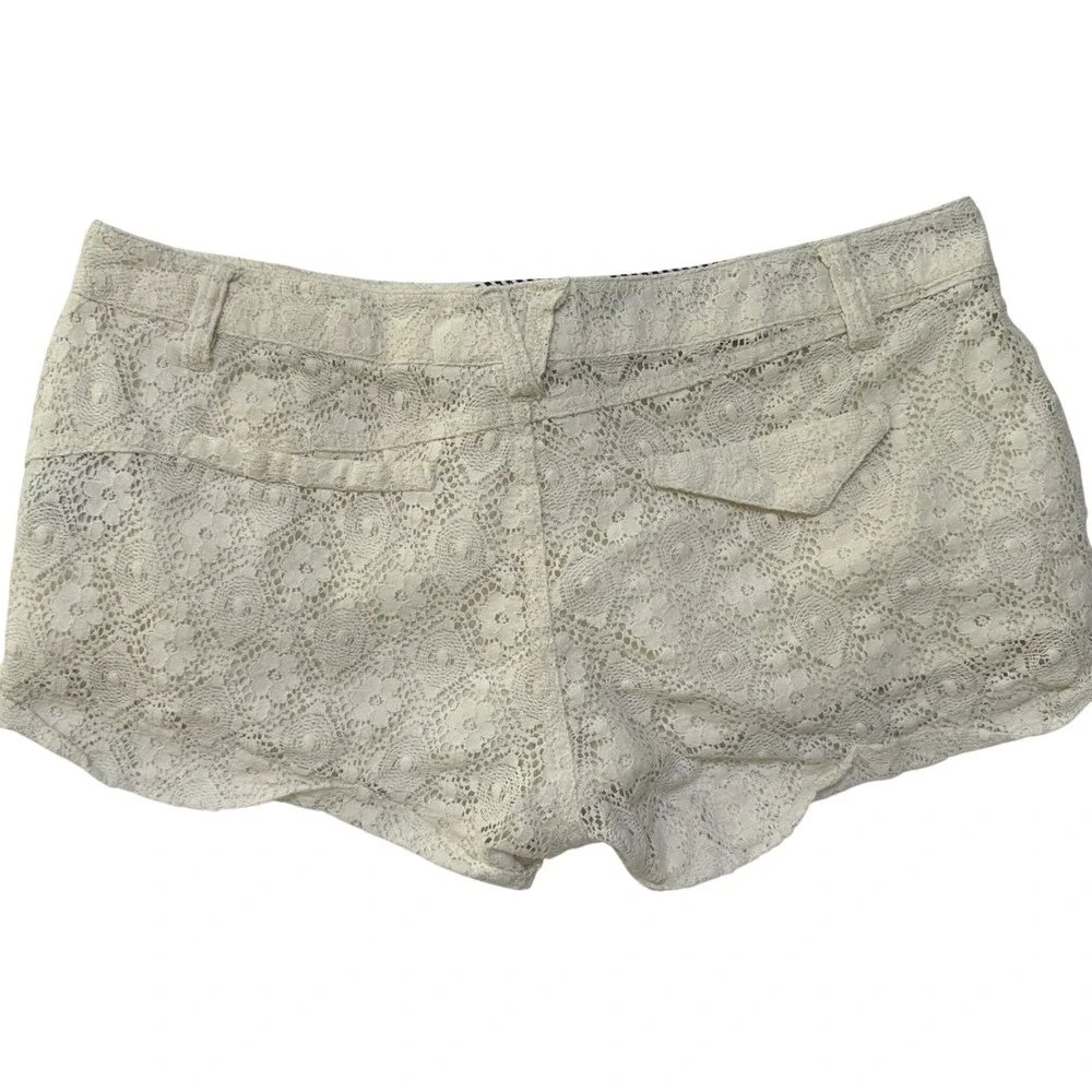 Volcom Micro Floral Lace Shorts Womens Sz 7 Coquette‎ Boho Romantic Summer Beach